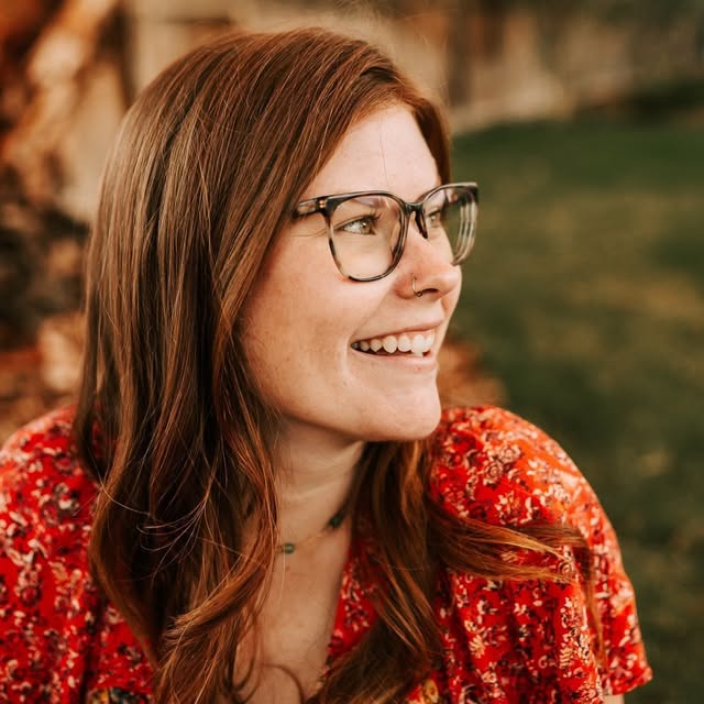 Thumbnail of mackenzie-storytelling-marketing-mackenzieheflin-on-threads 0