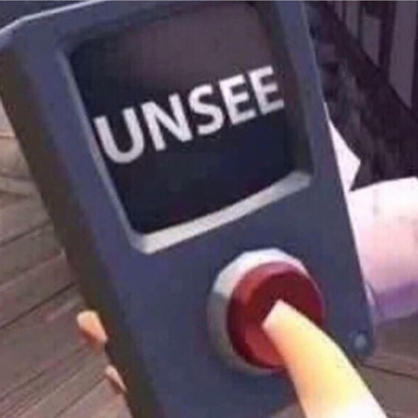 Thumbnail of p-b4s2thshu4g-0f76d55fdf4f46da 7