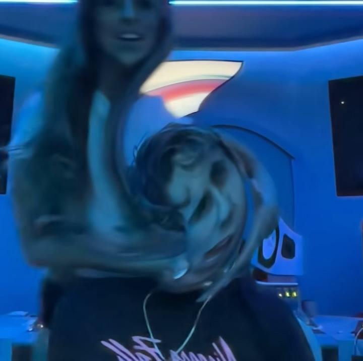 Thumbnail of p-dr2bniqeupp-1e7da4b88f0142b8 19