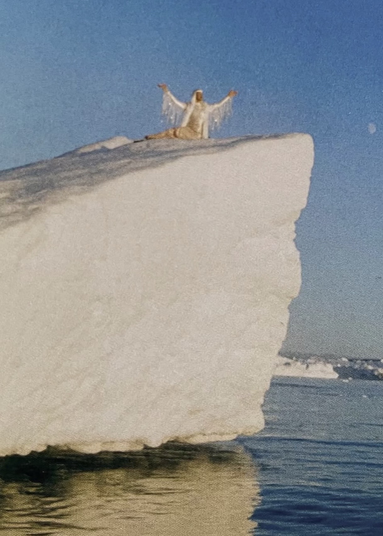 Thumbnail of matteo-azzolini-whyyoushouldcare-1f318af0dc9a4ba0 4