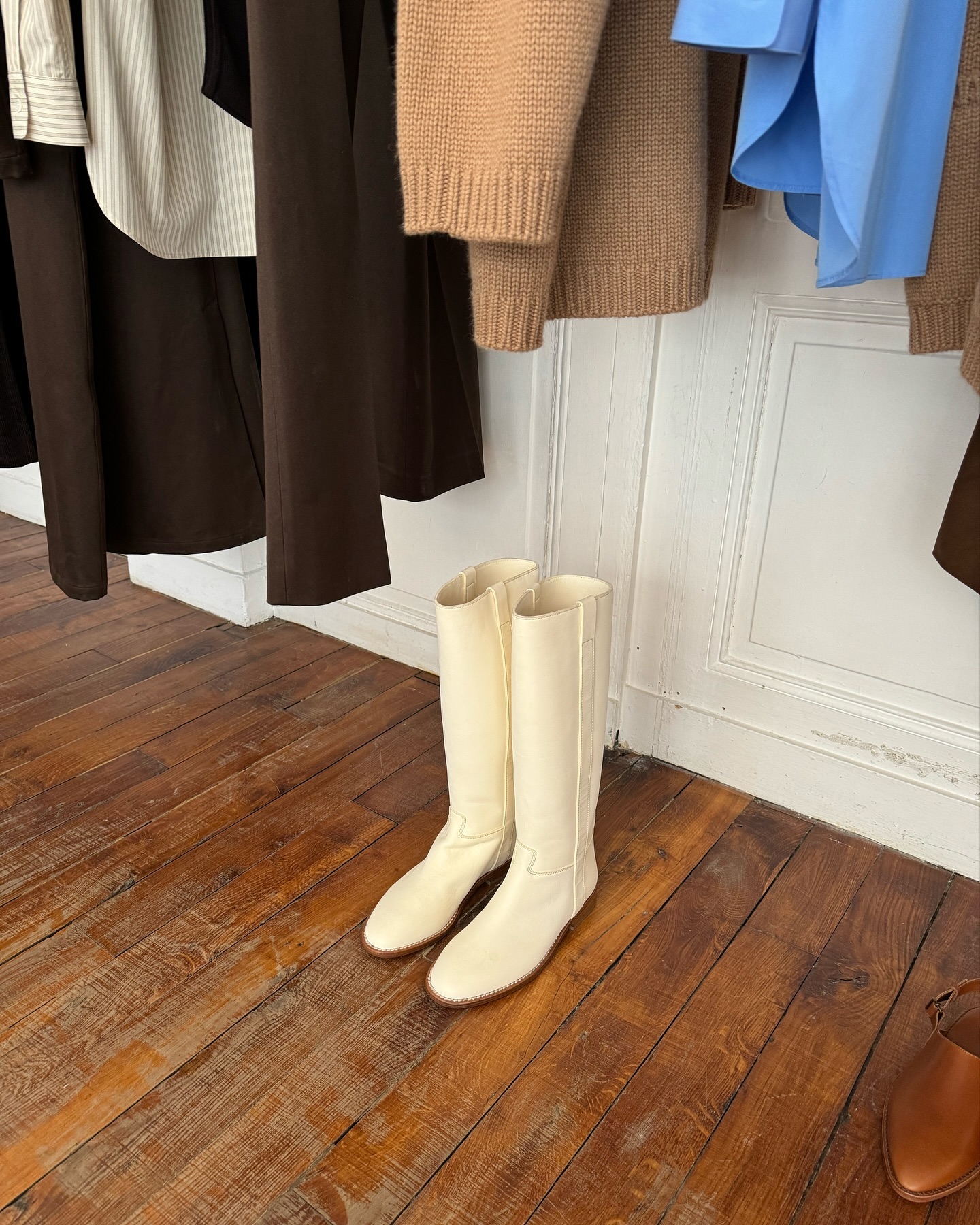 Thumbnail of dadqf-oos51-1fa8392d64b341ff 2