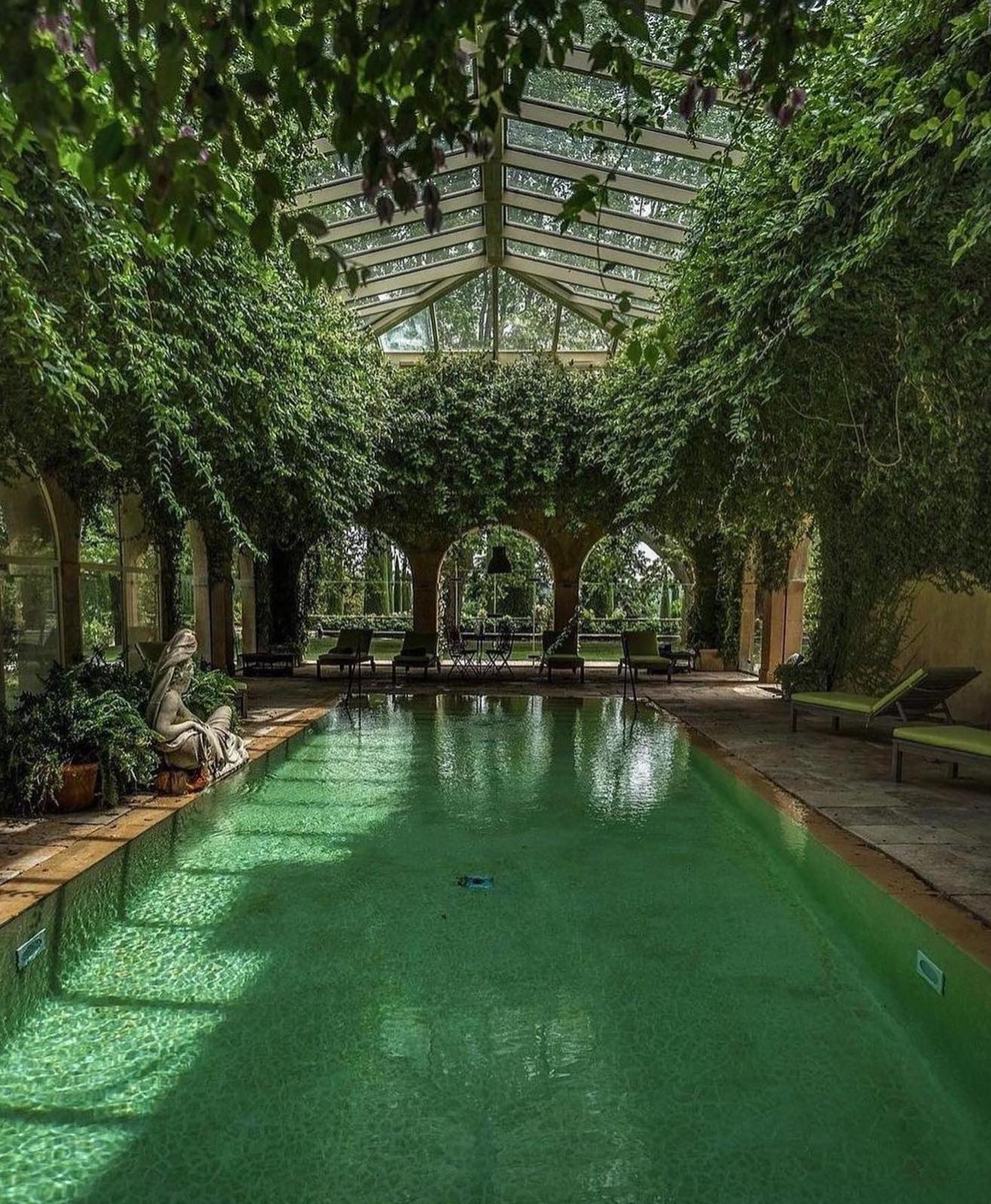 Thumbnail of p-clnml1qtyda-23cc642b0a544c39 1