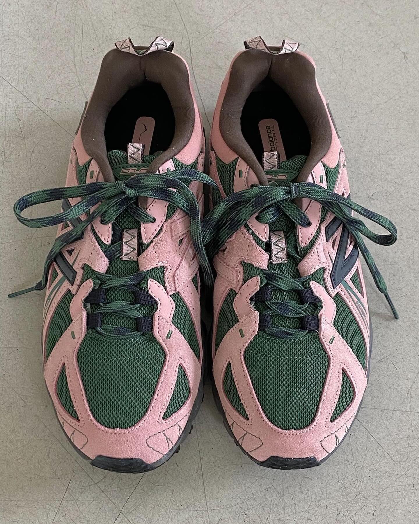 Thumbnail of p-cymkk6lrowg-2683a9d457264241 1