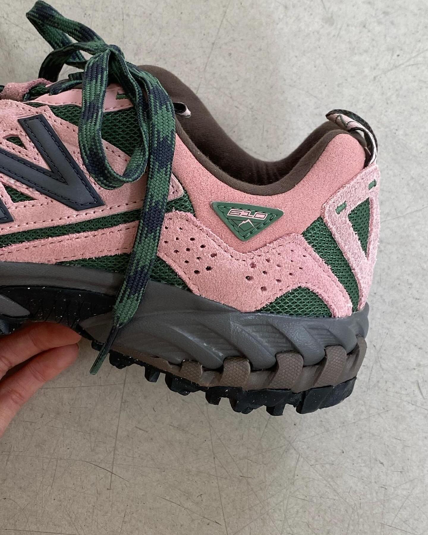 Thumbnail of p-cymkk6lrowg-2683a9d457264241 3