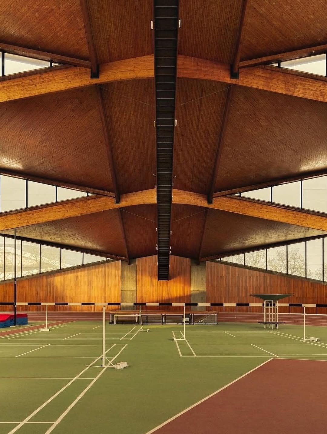 Thumbnail of www-instagram-com-p-dnjdcojnle6-hl-en-img-index-1 4