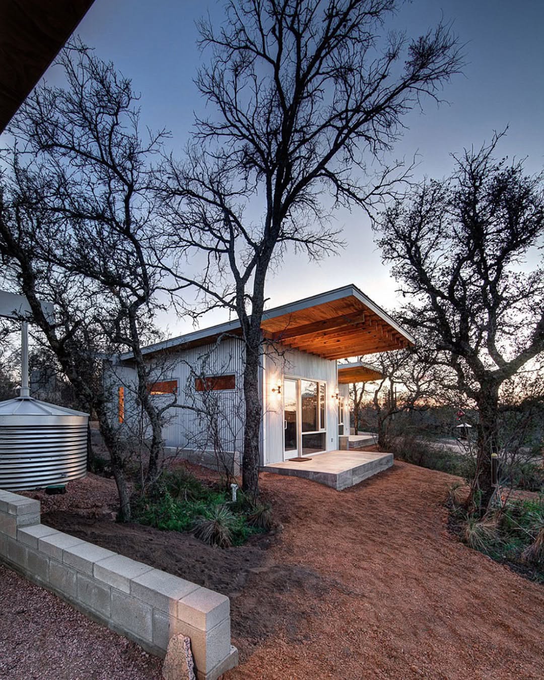 Thumbnail of www-instagram-com-p-dhrmg6zn8h 1