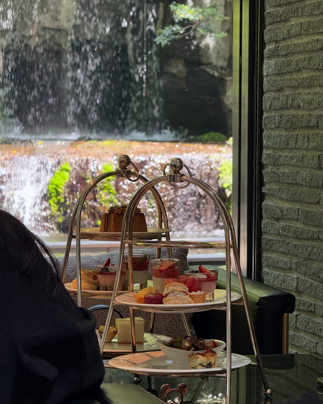 Thumbnail of www-instagram-com-p-djvffxvn5mv 3