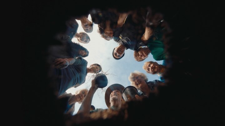 Thumbnail of www-instagram-com-p-dlrqzmnp6bx 0