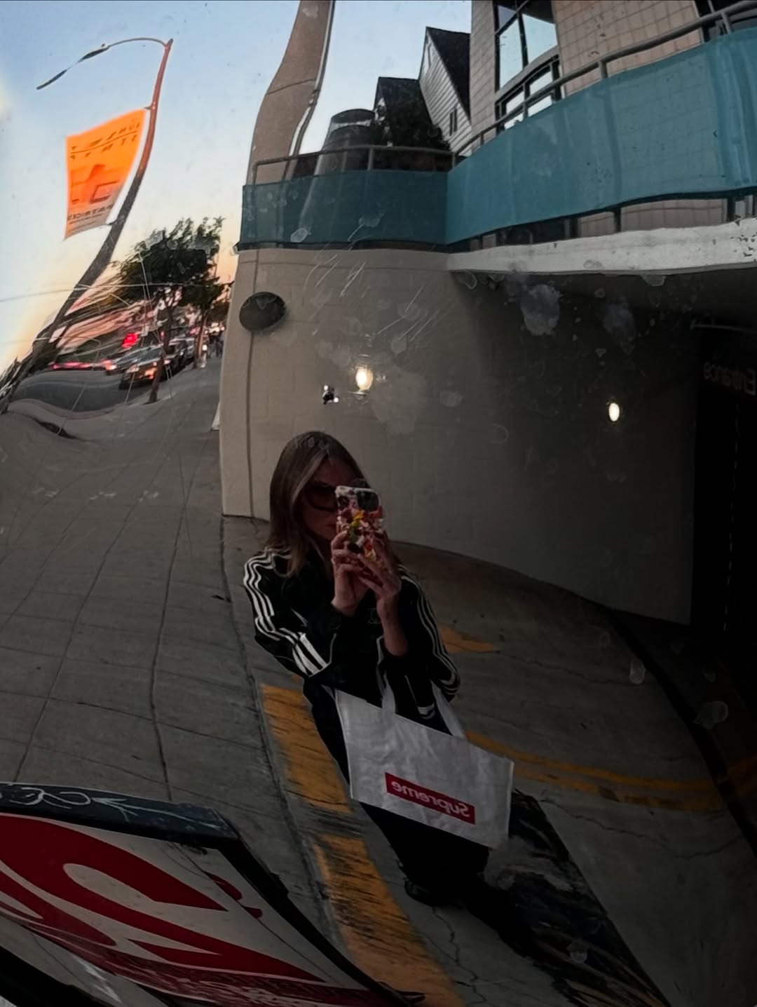 Thumbnail of www-instagram-com-p-dmz1qumi7ag 2