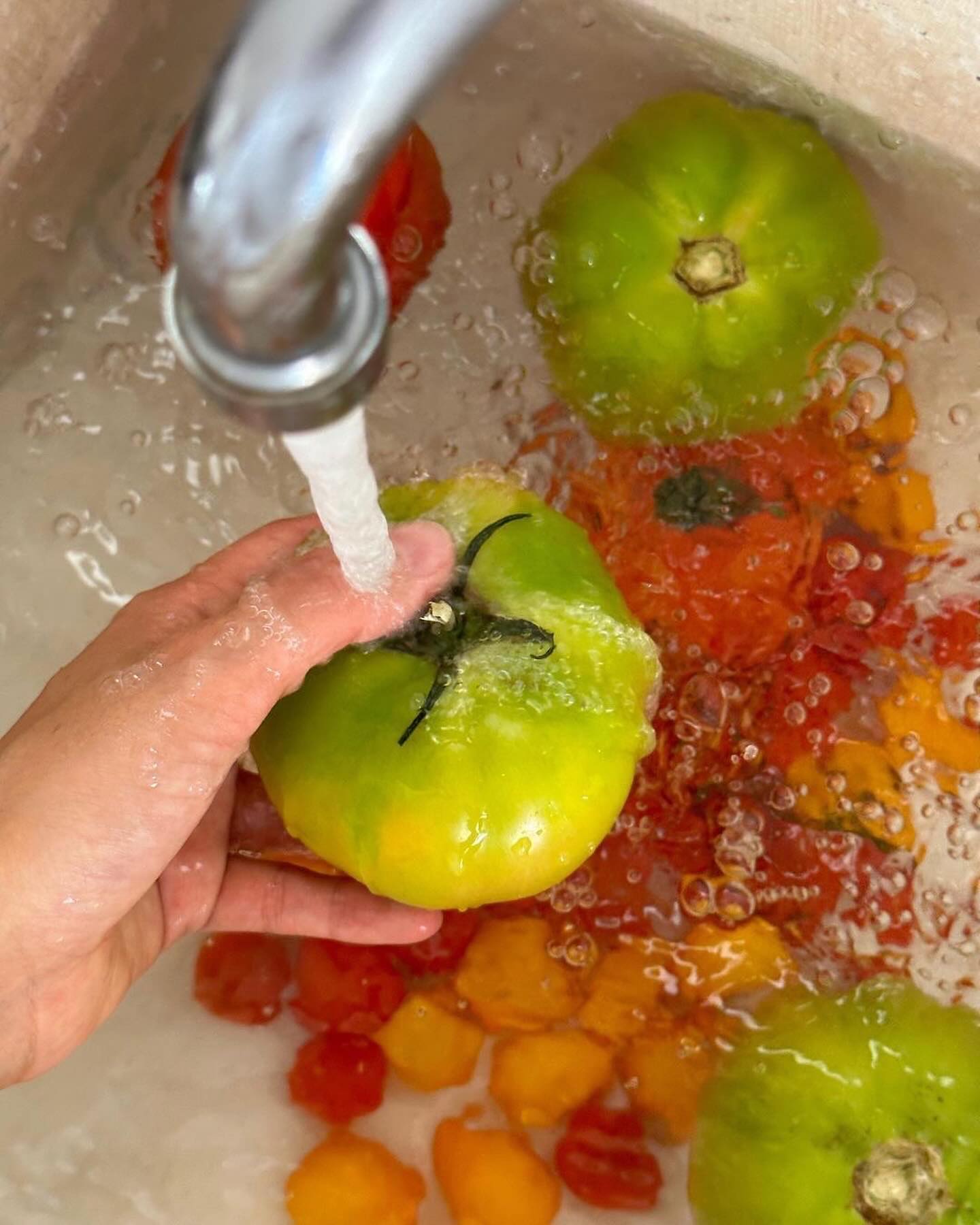 Thumbnail of p-c3vm26mr2vq-380097a21d4841cf 5