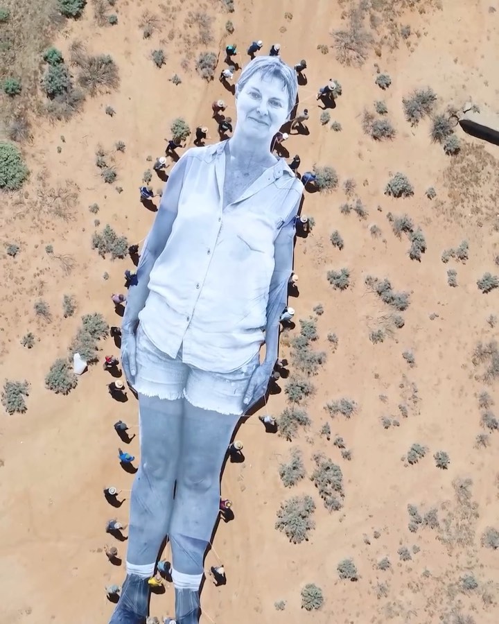 Thumbnail of cl1y-fhsril-4261993e38f64085 6