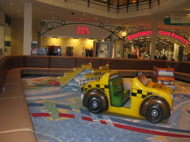 Thumbnail of r-deadmalls-reddit 11