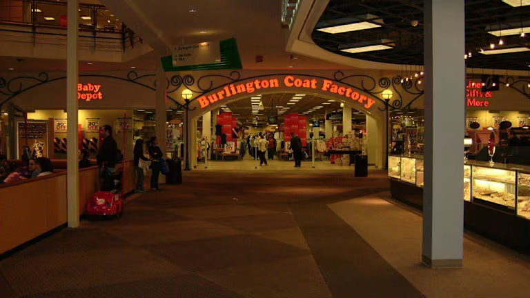 Thumbnail of r-deadmalls-reddit 6