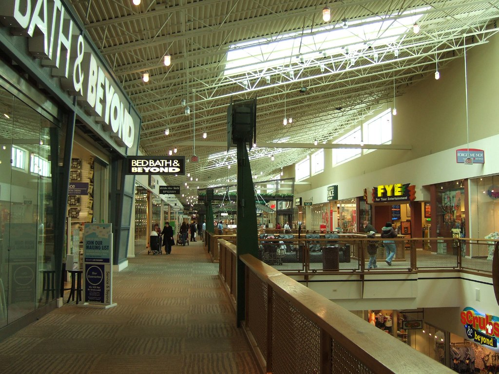 Thumbnail of r-deadmalls-reddit 8