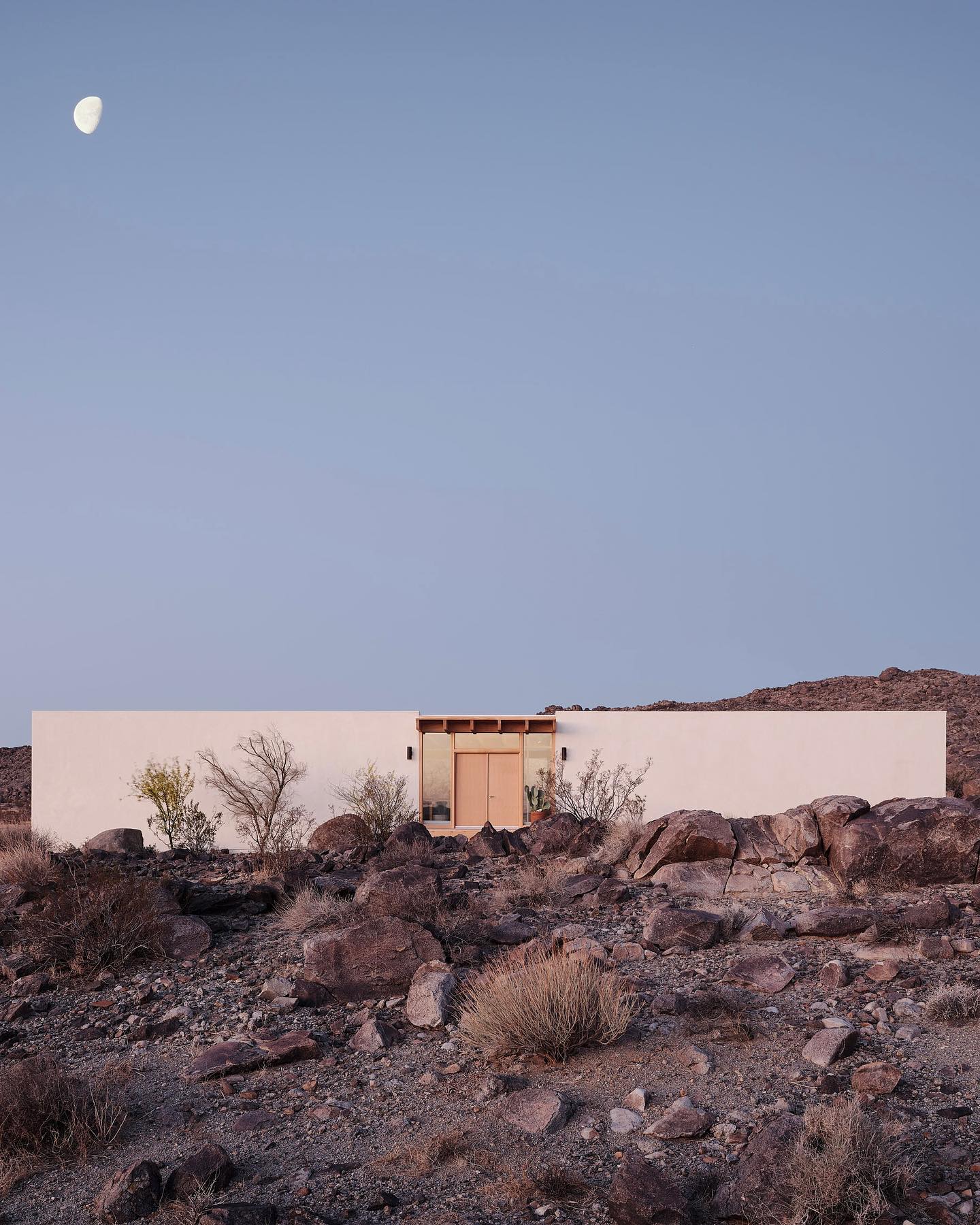 Thumbnail of c-iviiirkxp-5c578fce76c94454 9