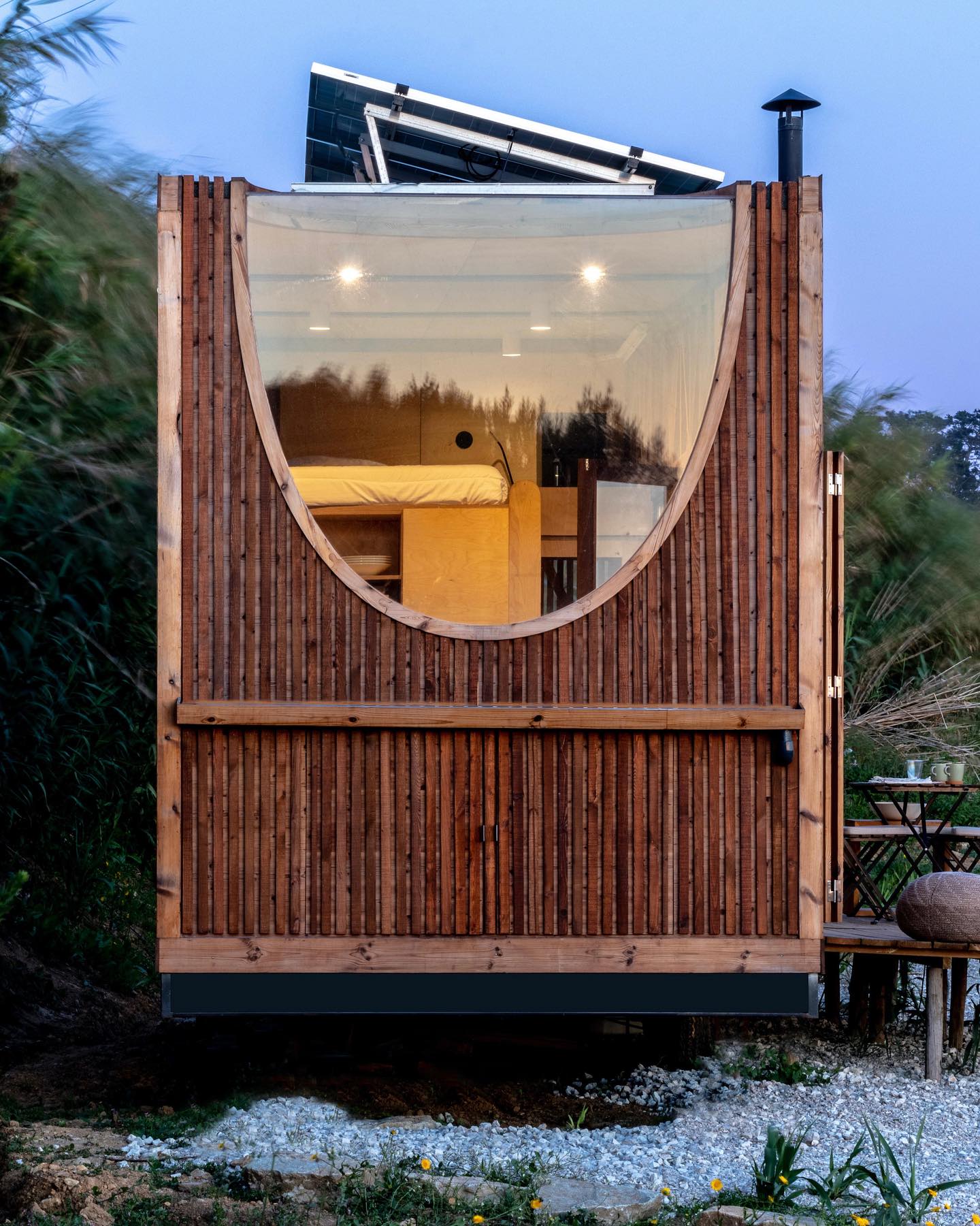 Thumbnail of cwqktnfrc-a-6165cf933b8d4326 3