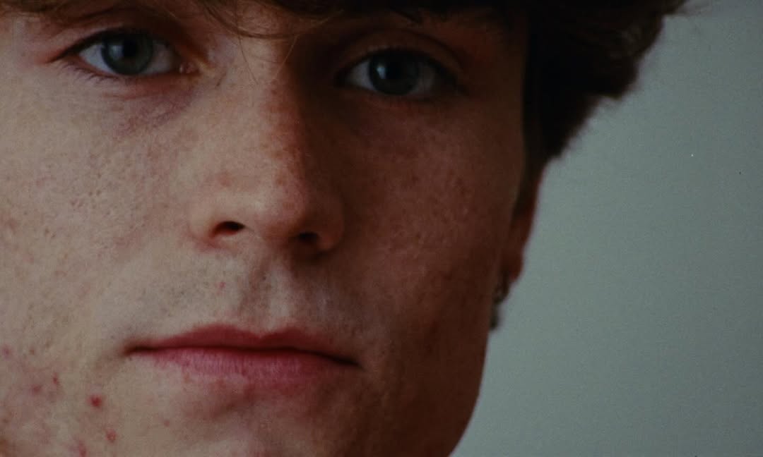 Thumbnail of www-instagram-com-p-drs2vhujvyw 6