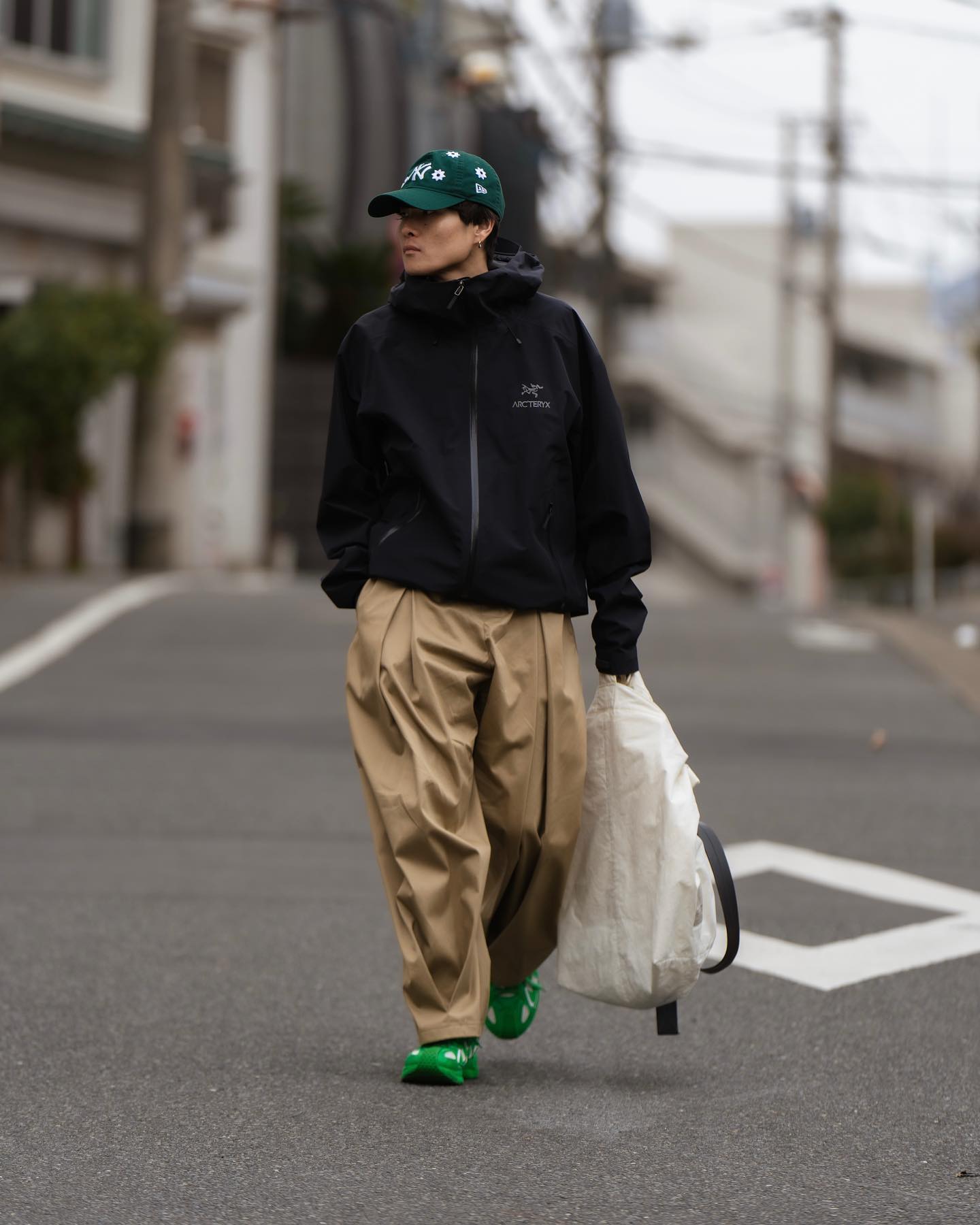 Thumbnail of czomrgqv-f-70468c4d49ef4d1e 4