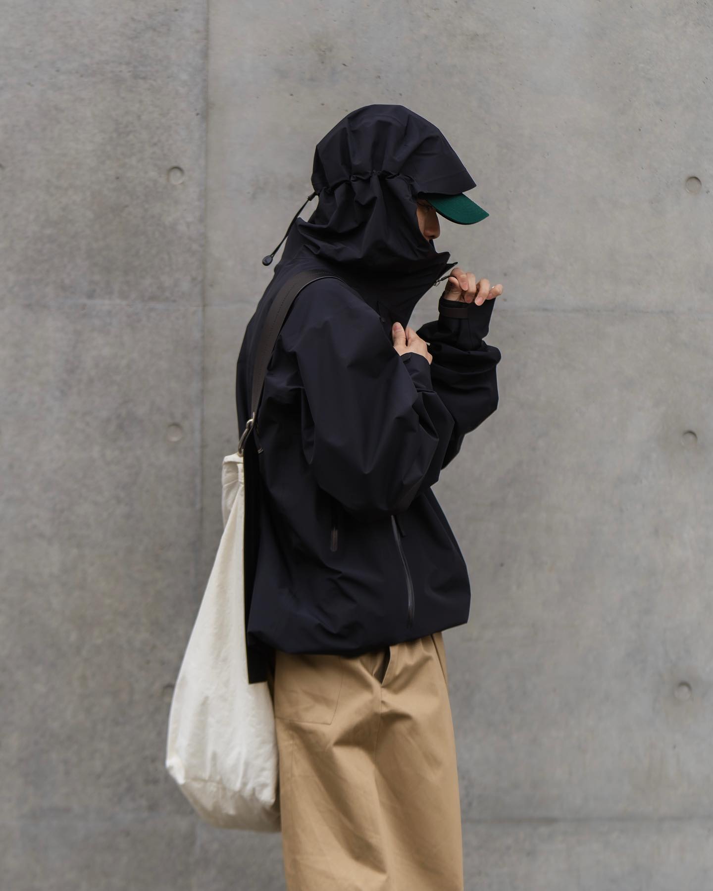 Thumbnail of czomrgqv-f-70468c4d49ef4d1e 6