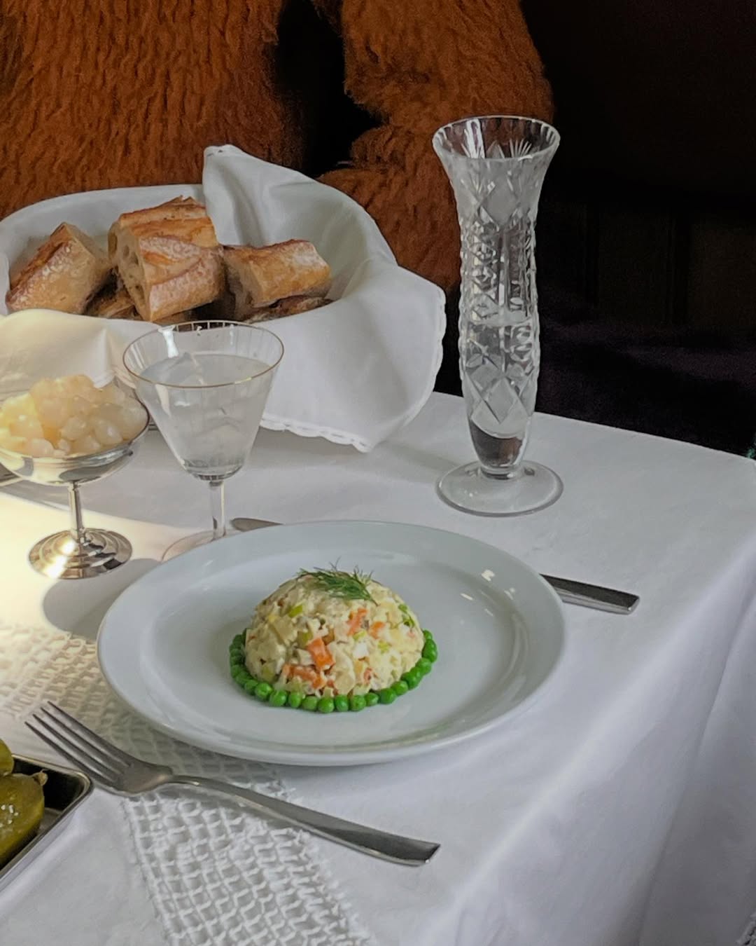 Thumbnail of www-instagram-com-p-ddhbxv6i-ho-img-index-5 0