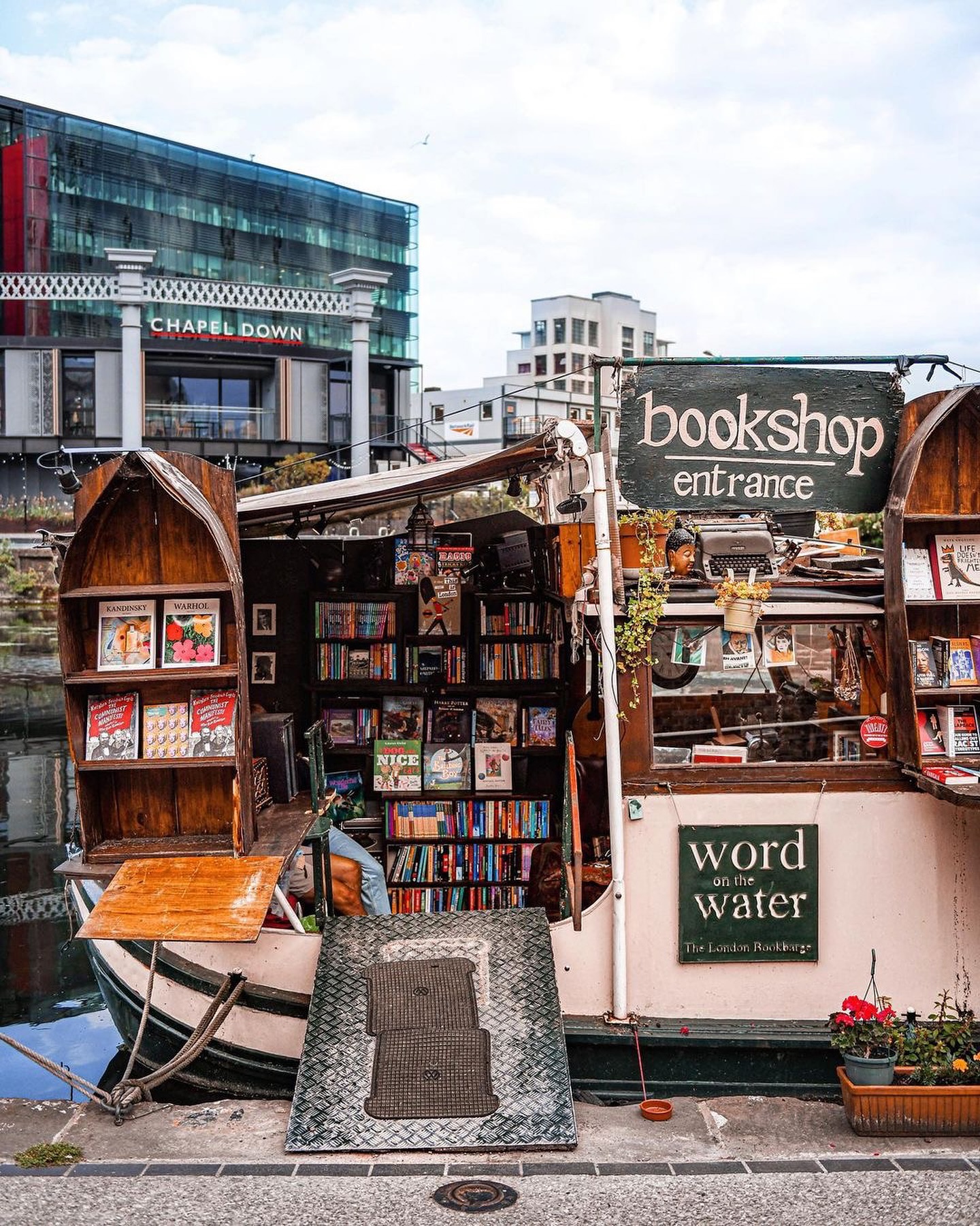 Thumbnail of c-auu7mof0s-8c5029476bd54e3f 8