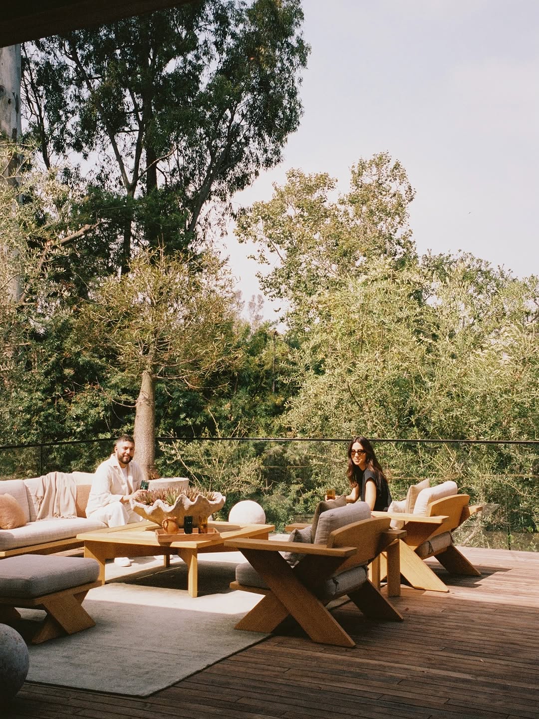 Thumbnail of www-instagram-com-p-dnyynorypcd-img-index-5 6