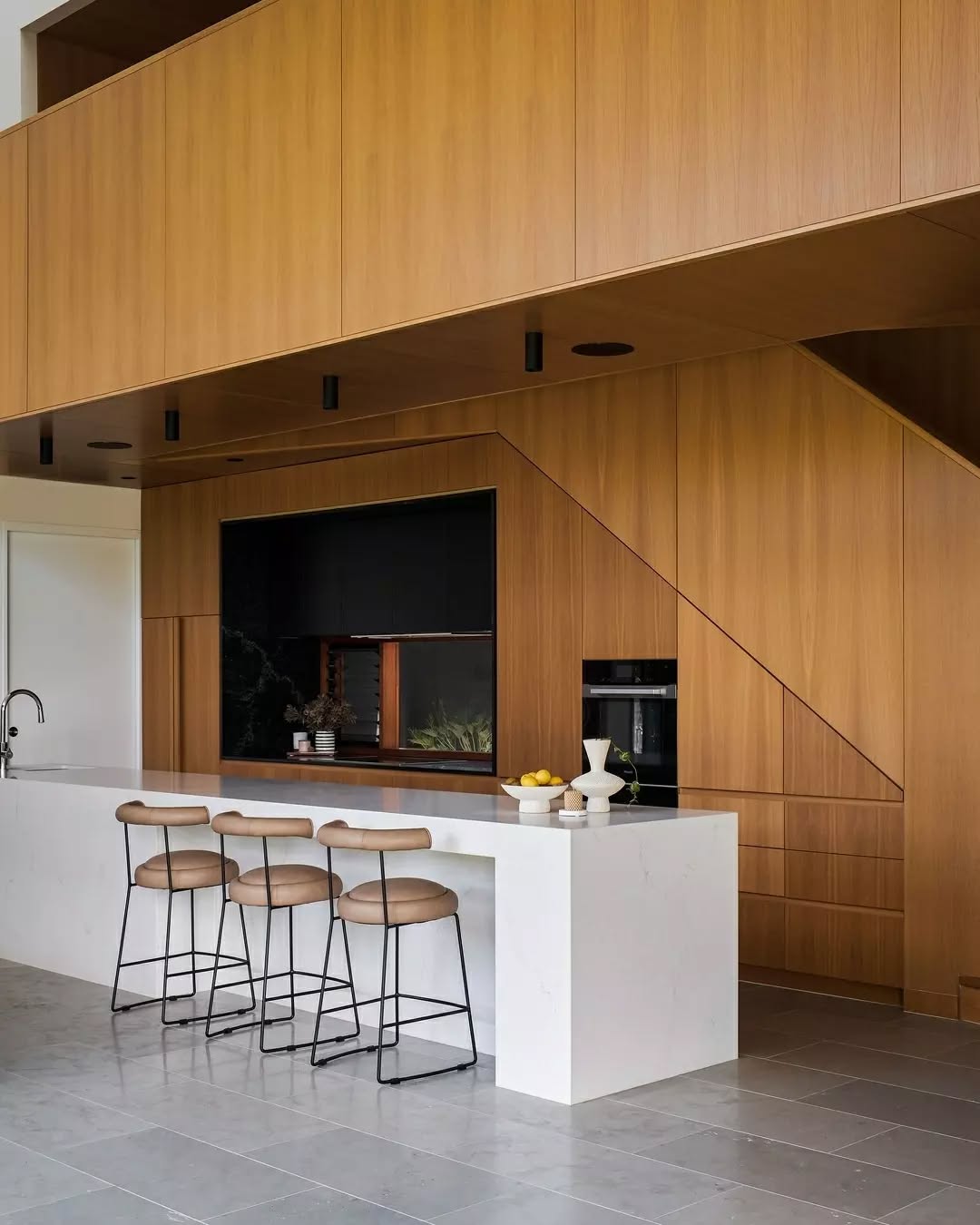 Thumbnail of p-daewetft8iz-984228663de64aaa 3