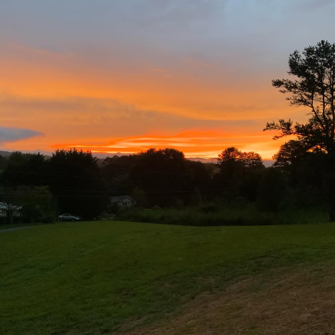 Thumbnail of instagram-9b22f232c50045c5 4