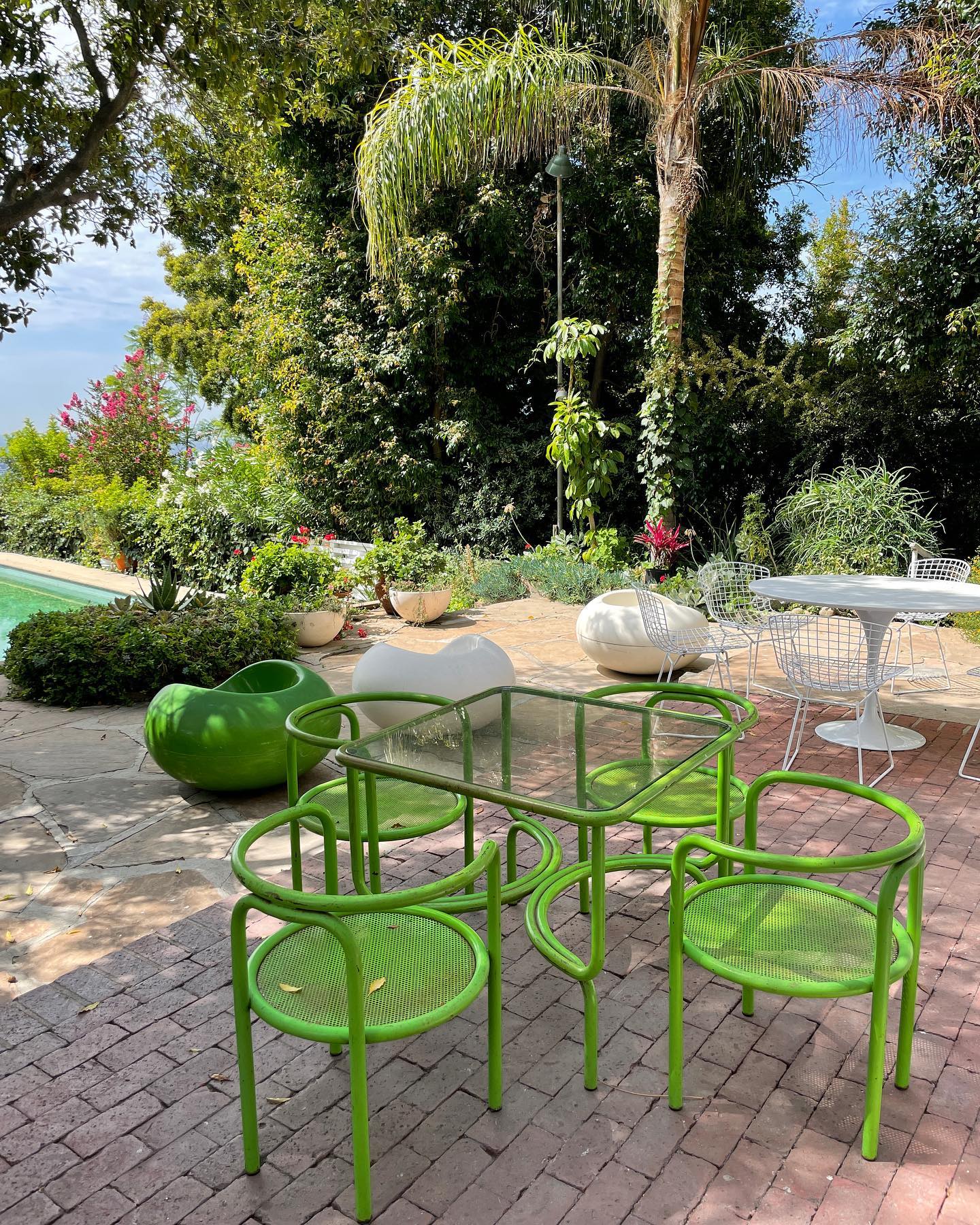 Thumbnail of p-cscx5ccpjfb-a969f7ca268f4042 2