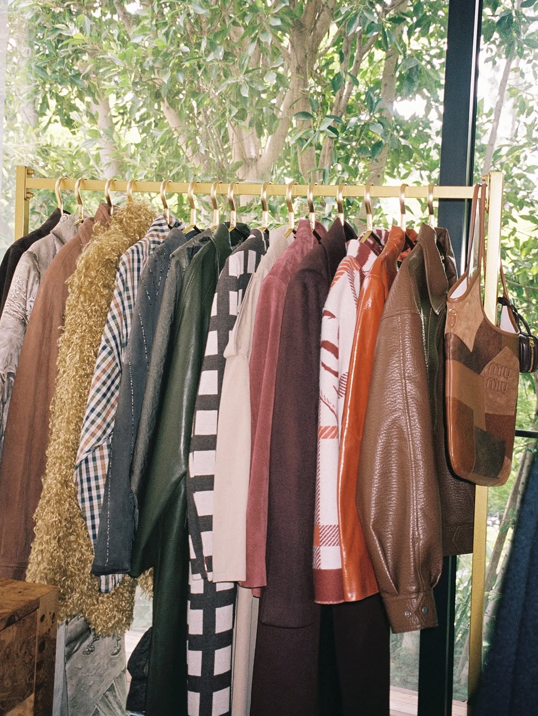 Thumbnail of www-instagram-com-p-dpr0cwsevcp-img-index-1 10