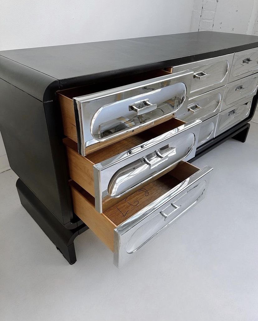 Thumbnail of www-x-com-interiorwhre-status-1904980187026272501-c4a463252e2146b6