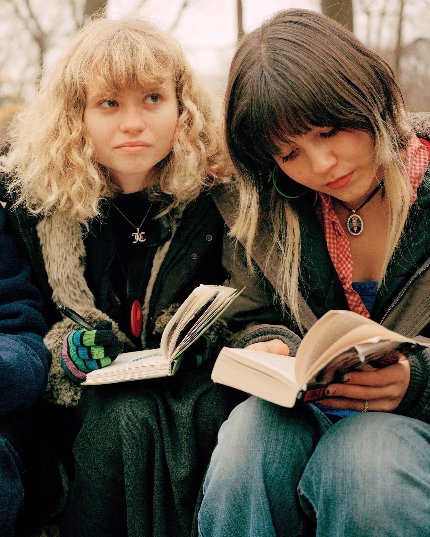 Thumbnail of p-cmt90rtu7de-caa230fac22a4b88 2