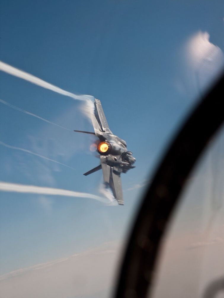 Thumbnail of www-instagram-com-p-dmxri11tbss-hl-en-img-index-1 4