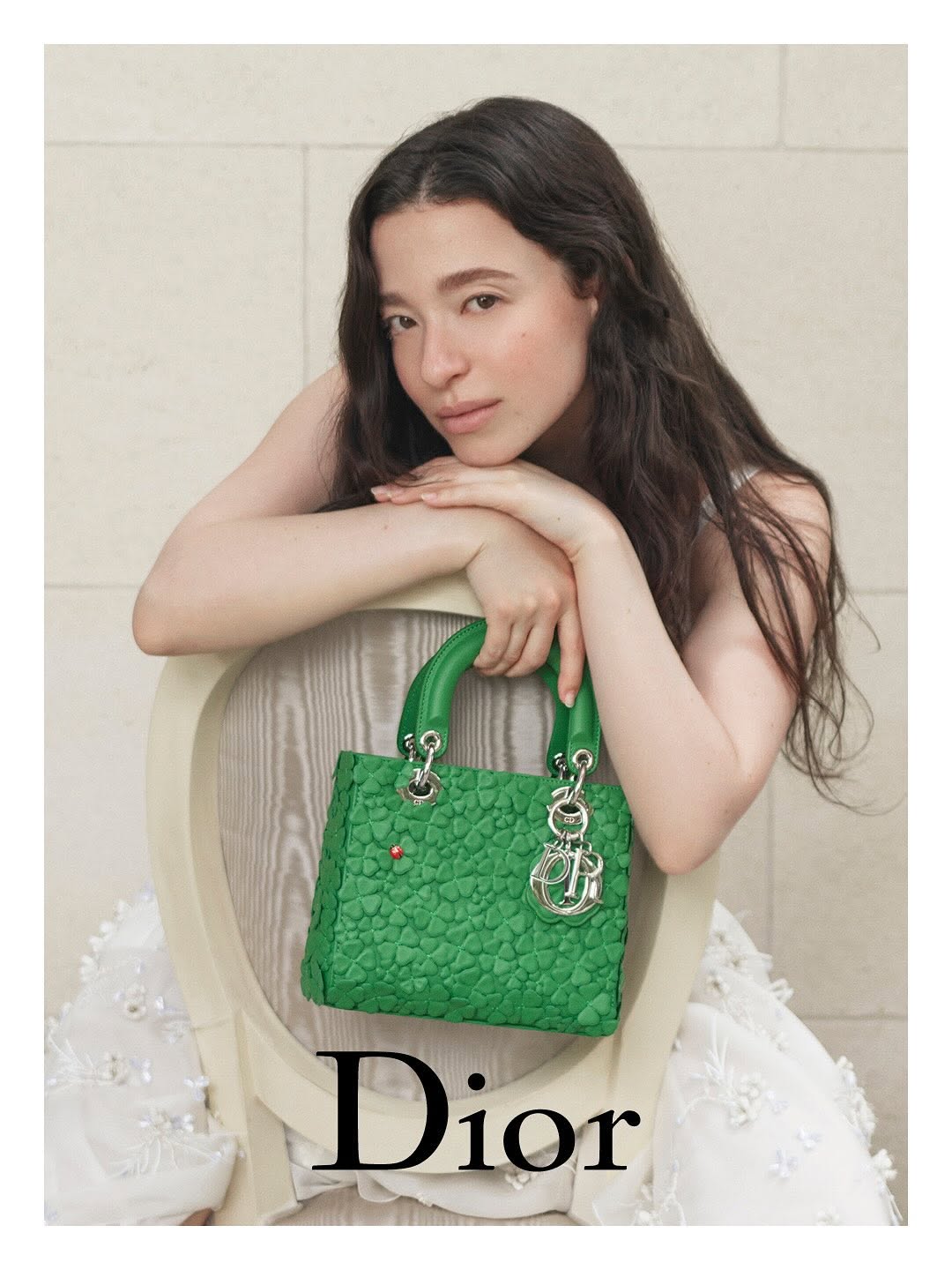 Thumbnail of www-instagram-com-p-do51t-ndn7m-img-index-1 0