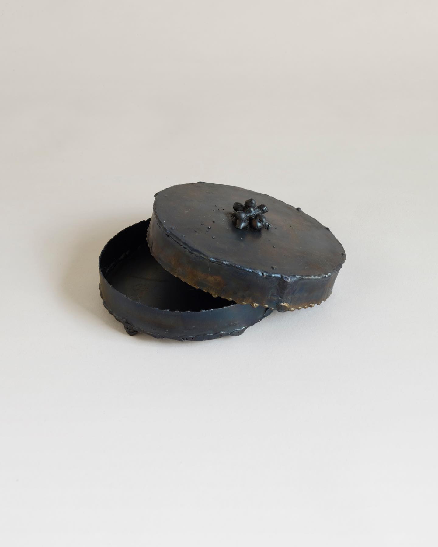 Thumbnail of p-c2nqahcvkwt-cec3c0817dfd4ee1 3