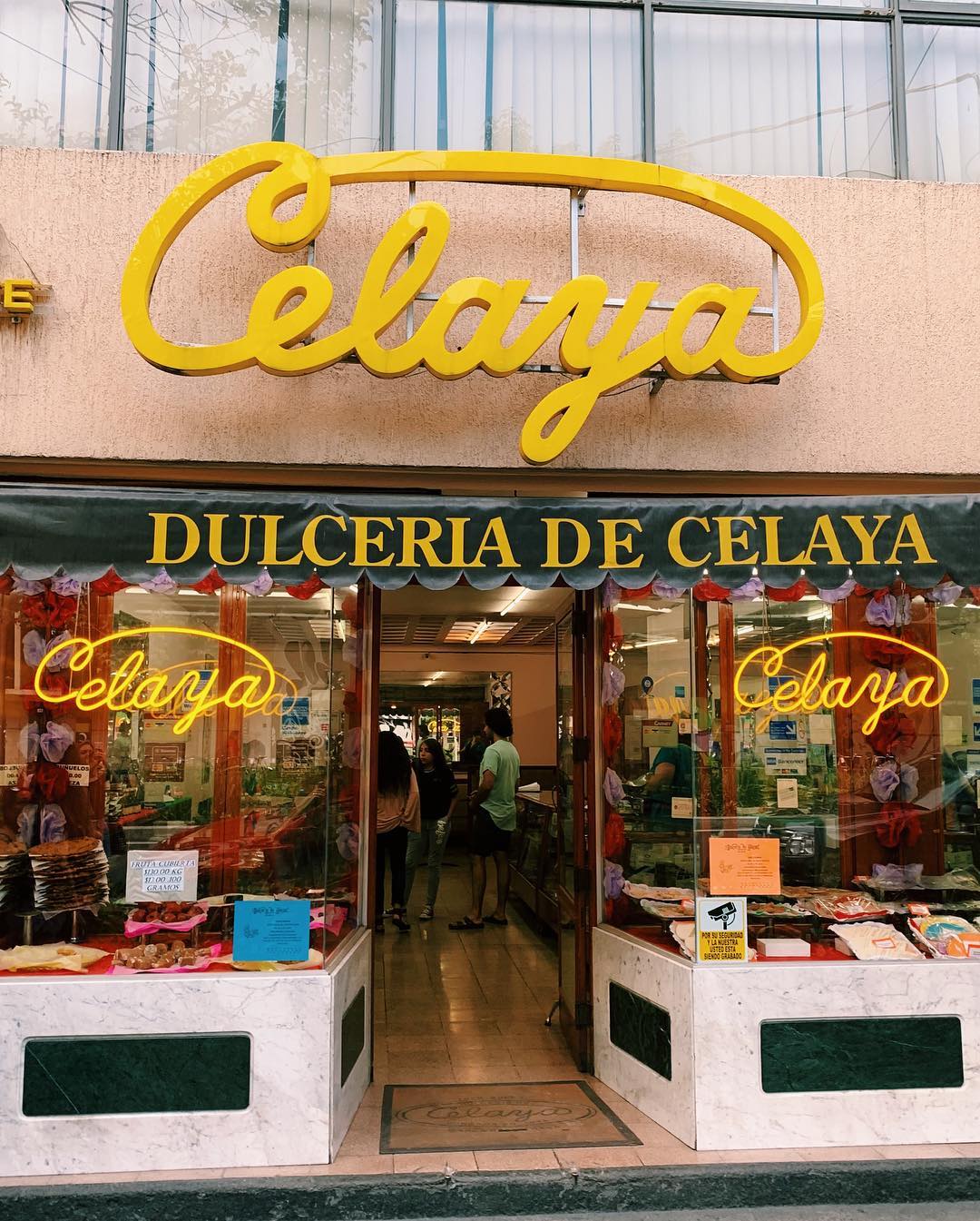 Thumbnail of p-bu1vyv2d1o1-e087622897f64e41 2