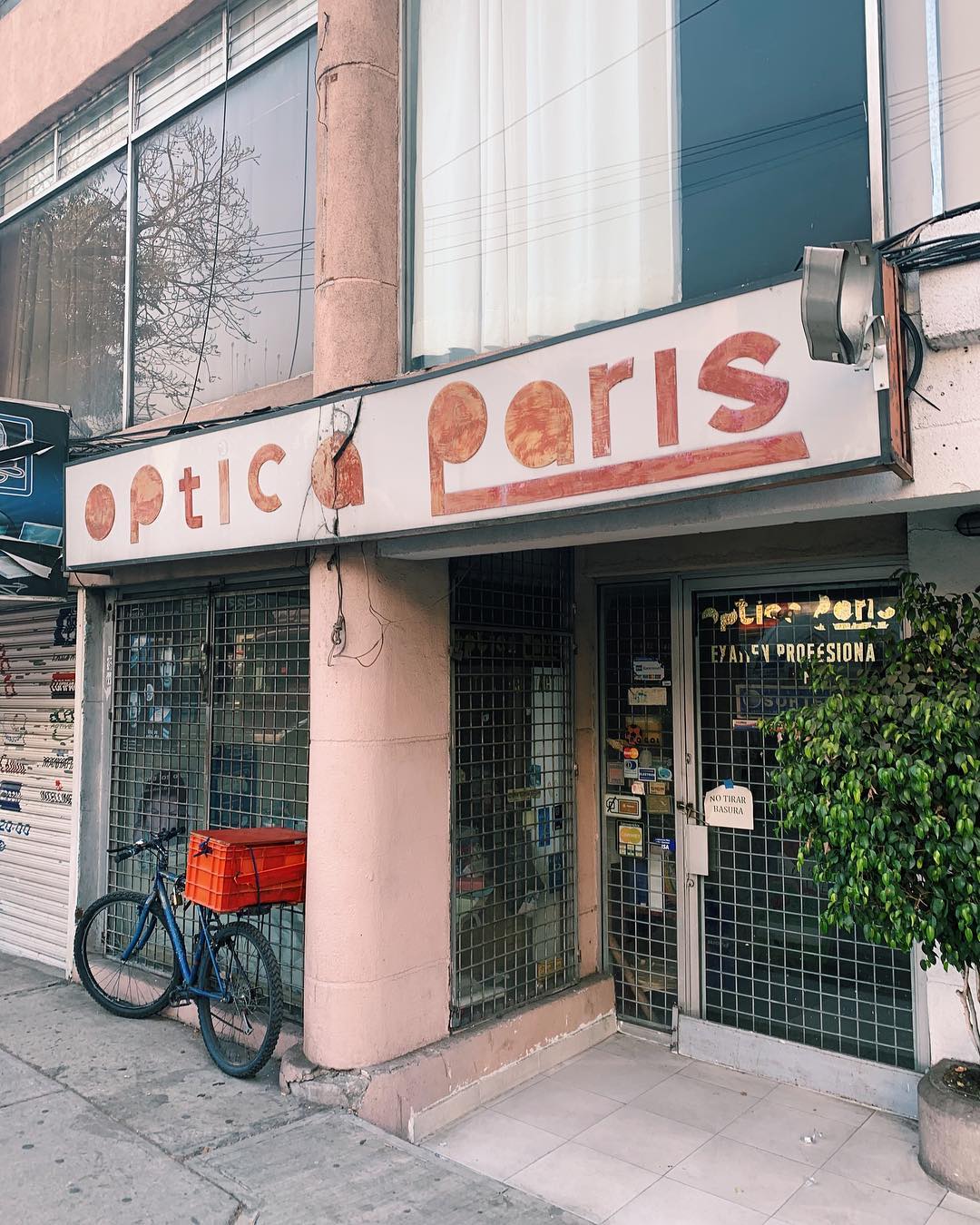 Thumbnail of p-bu1vyv2d1o1-e087622897f64e41 8