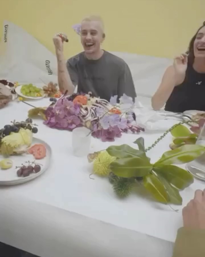 Thumbnail of ptiw-e-e2725e43f4e84bf1 4