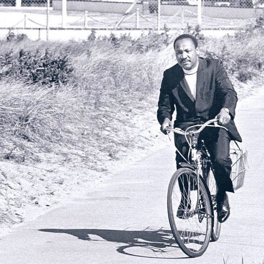 Thumbnail of p-dttjnexdy8w-e8cb7dfbd5674a34 13