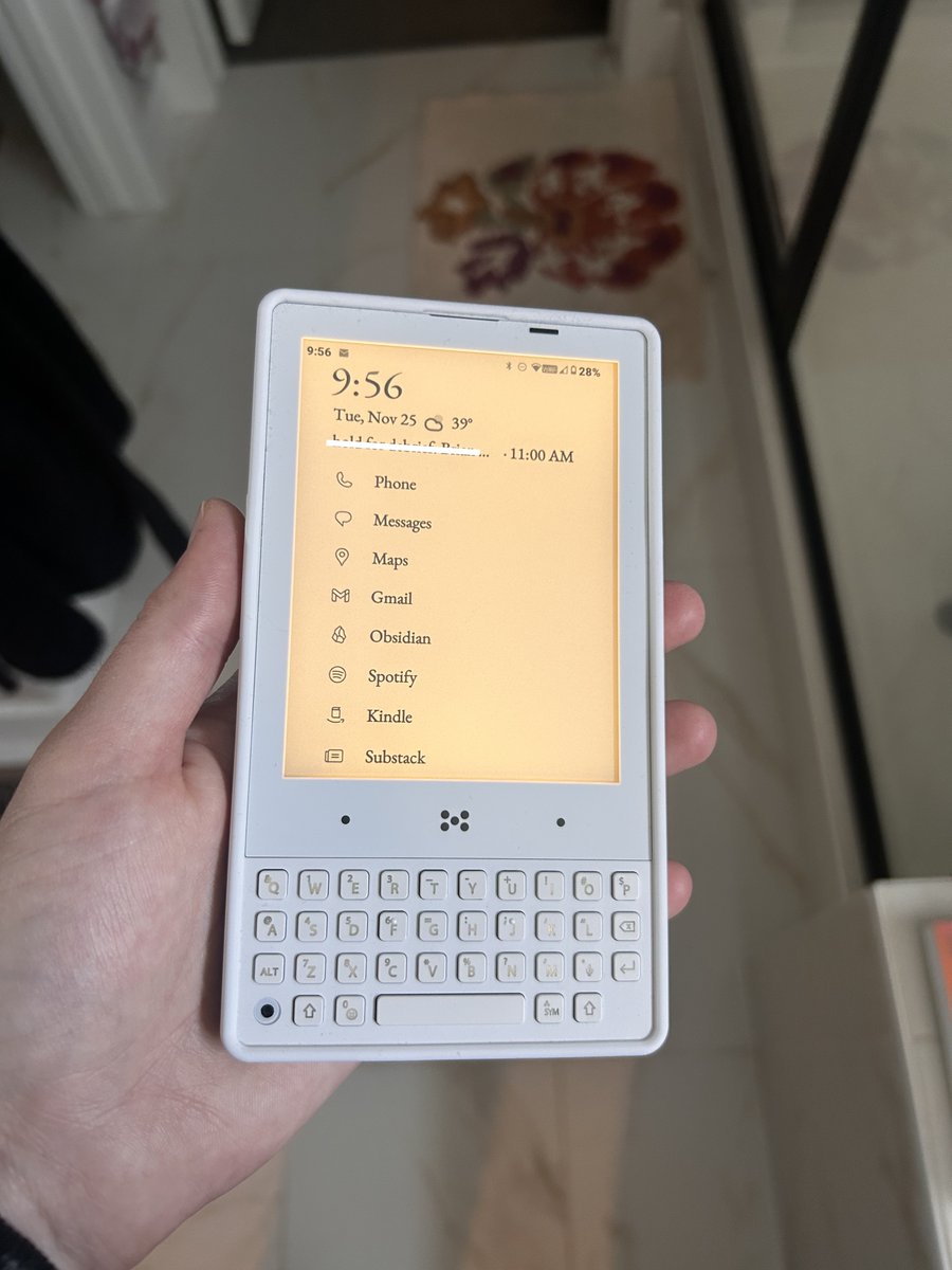 Thumbnail of www-x-com-tallsnail-status-1993371360958321023-ed5dbfd9edaa4963