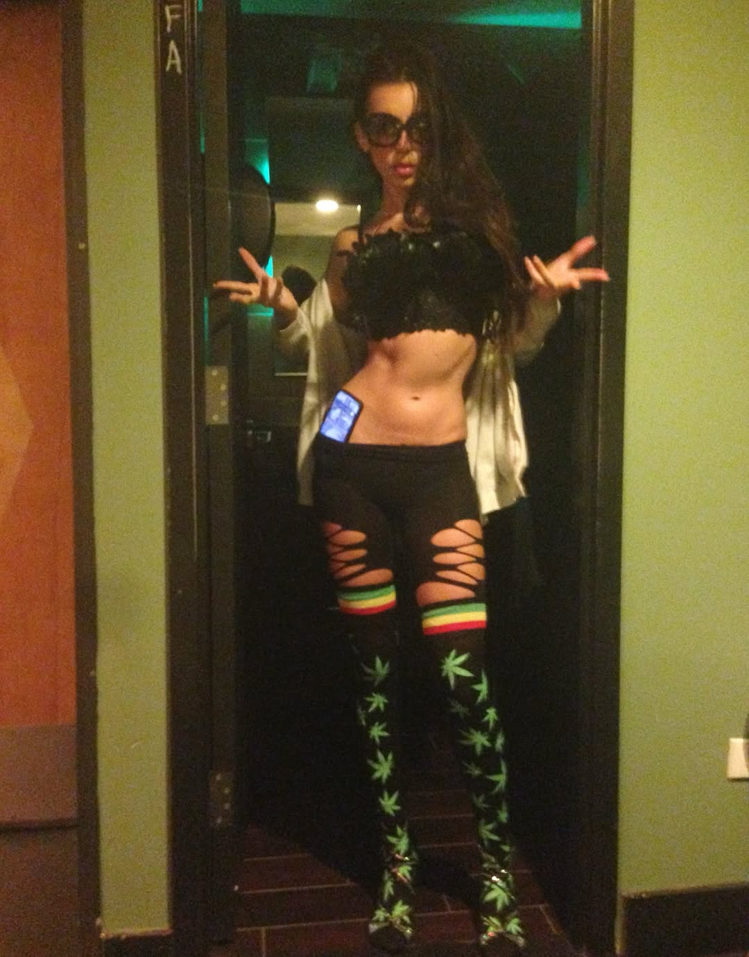 Thumbnail of www-instagram-com-stories-sav-hudson-3738611046954115056-hl-en 0