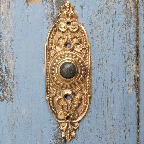 Thumbnail of www-x-com-culturaltutor-status-1539993488120479747