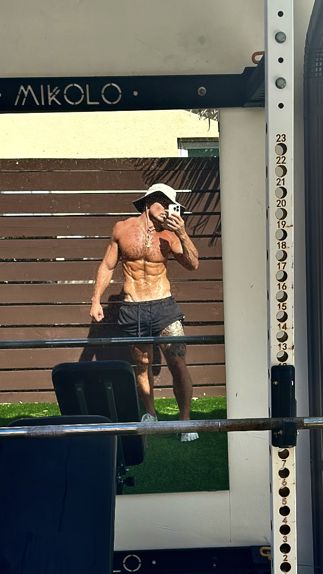 Thumbnail of www-x-com-noahryanco-status-1909662749505798367-1466f7f813c8412a