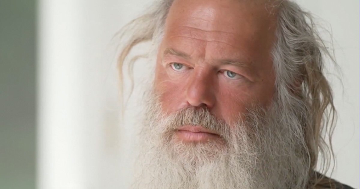 Thumbnail of www-x-com-credistick-status-1863907991814107337-39a3