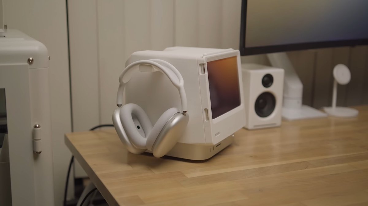 Thumbnail of www-x-com-tomwarren-status-1772270061513843153-406cd887280a40b8