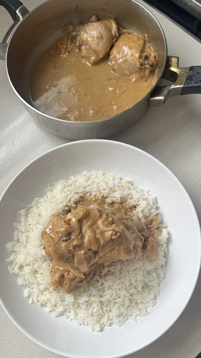 Thumbnail of www-x-com-pedrolambertini-status-1894468472907694458