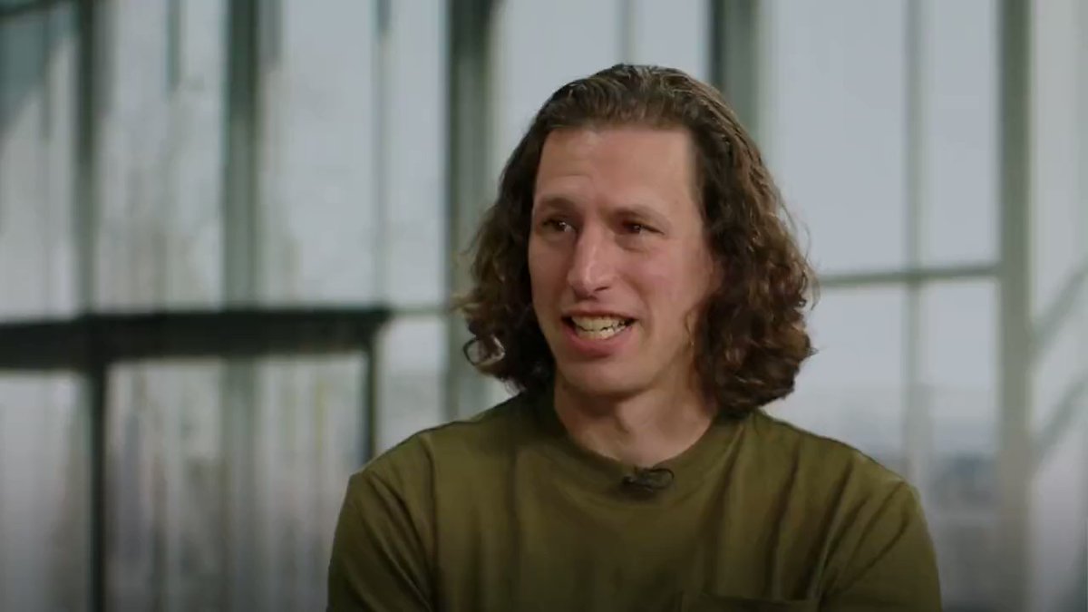 Thumbnail of twitter-com-gilbert-status-1715022995541066163