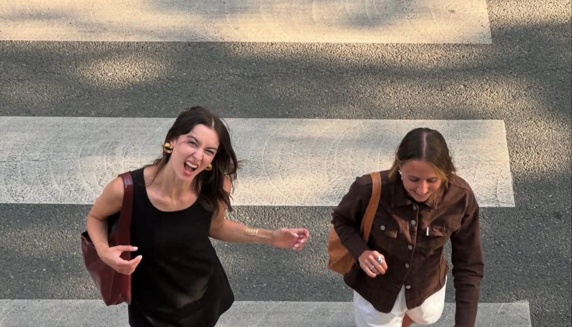 Thumbnail of the girl with no friends