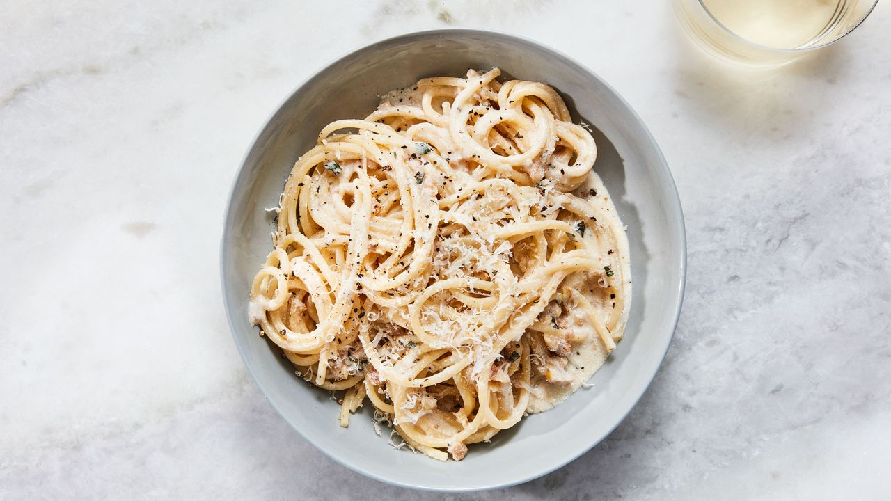 Thumbnail of White Pesto Pasta