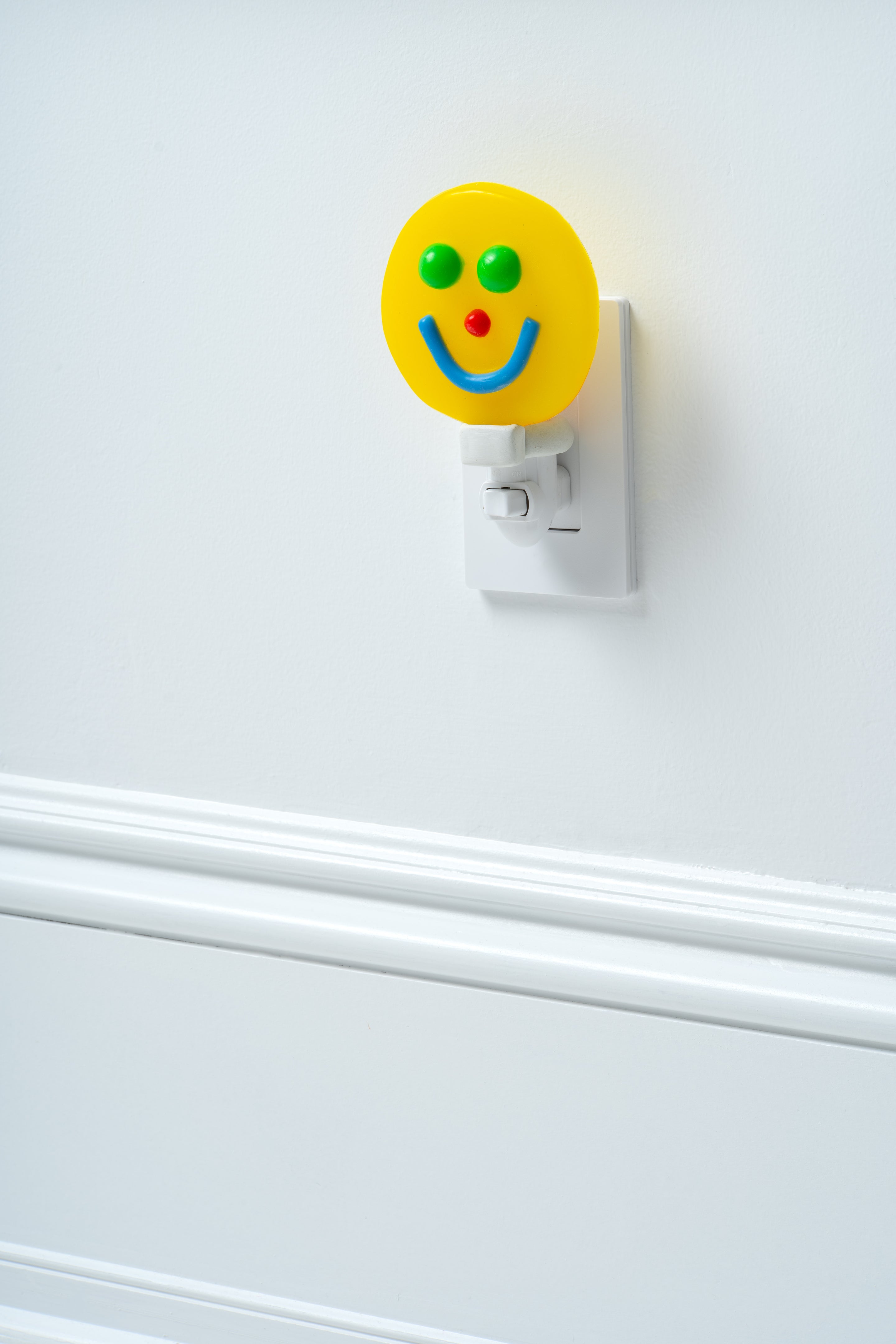 Thumbnail of Smiling Night Light